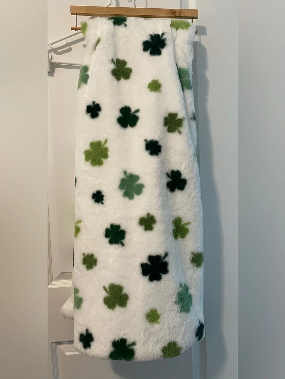 White Plush Throw with Green Clover Print